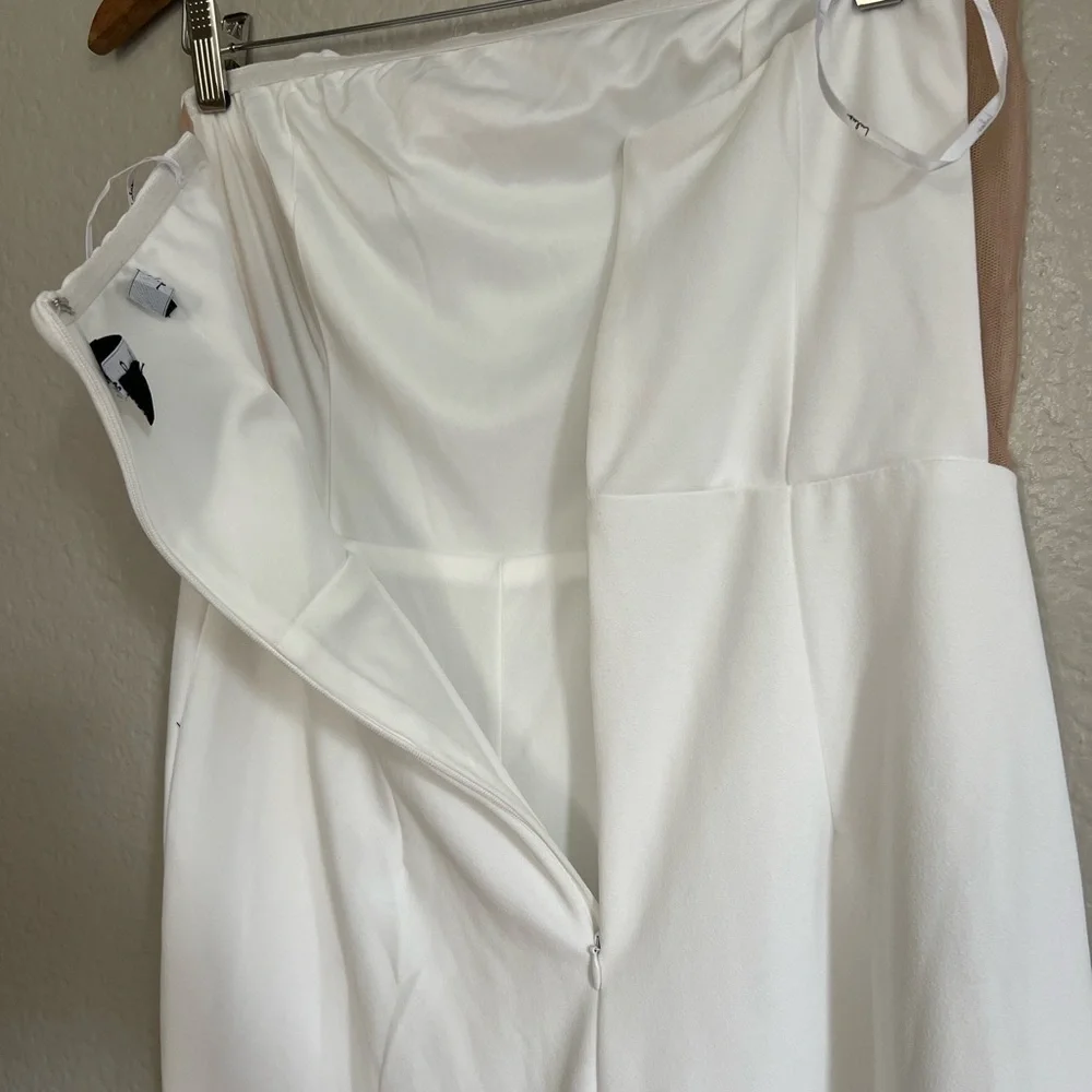NWOT Adoring Occasion White Strapless Wide-Leg Jumpsuit - Picture 5 of 7